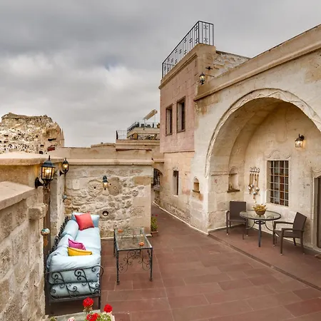 Temenni Evi