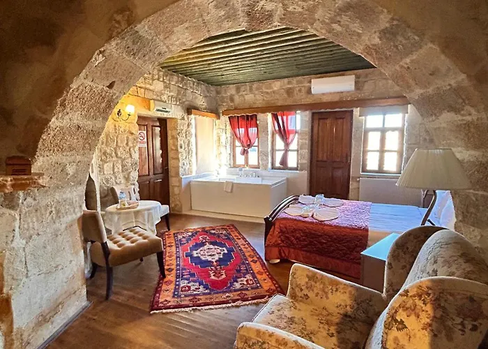 Ξενοδοχείο Temenni Evi